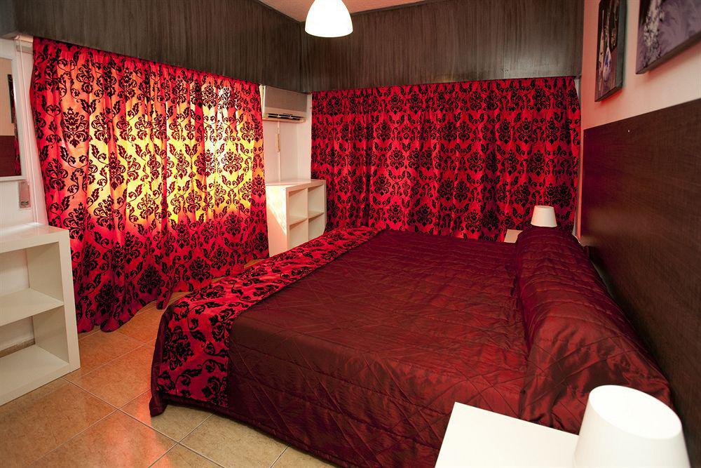 The Palms Hotel Apartments Limassol Exterior photo